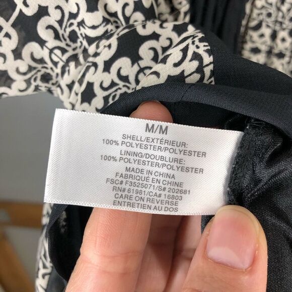 BLACK & Cream V-neck Flowy Open Shoulder Short Sleeve Dress Sz M - Picture 4 of 6